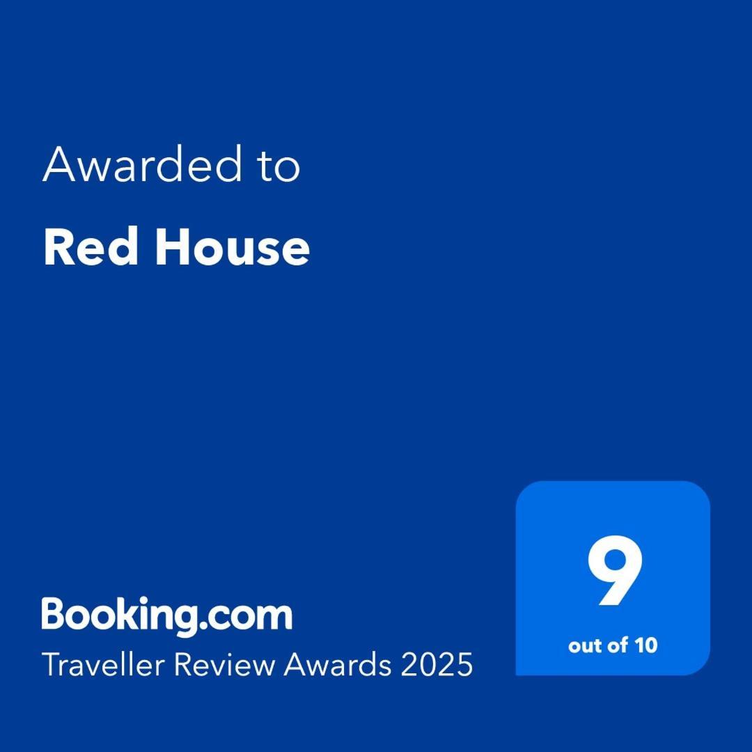 에사우이라 Red House 아파트 외부 사진